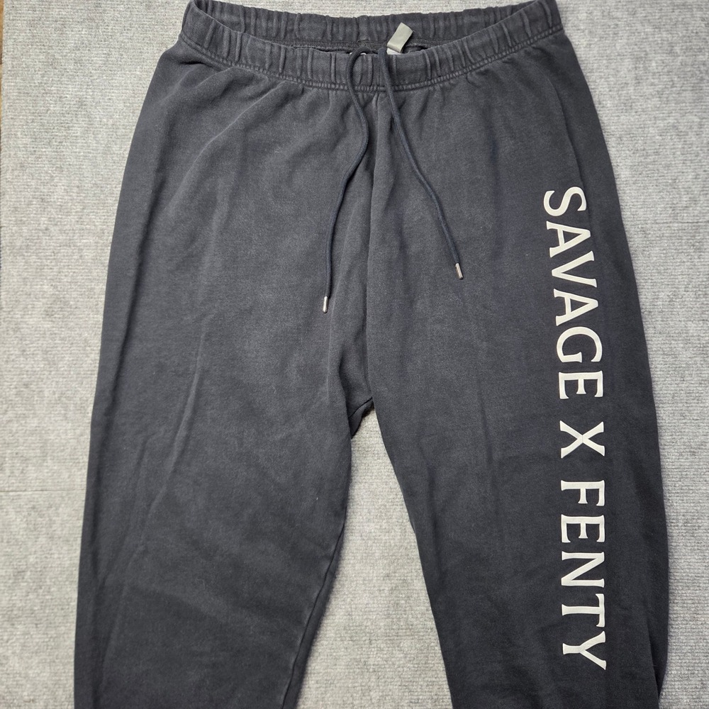 Savage X Fenty Black Logo Graphic Sweatpants Joggers Plus Size 18-20